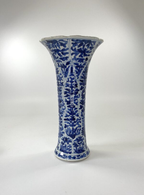 27F14CF8-7852-43F6-9E86-8D9E4819196F Chinese porcelain ‘Trumpet’ vase. c.1700. Kangxi Period.