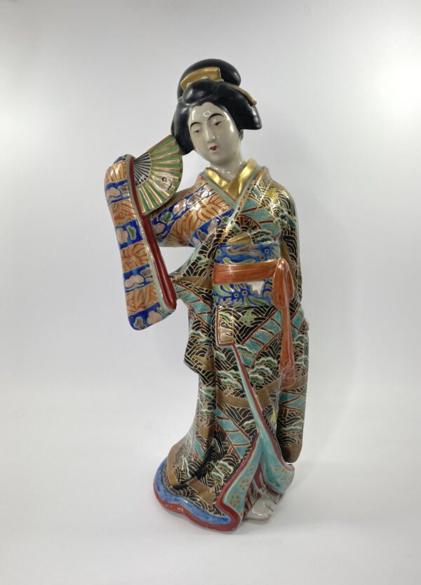 Kutani porcelain Bijin, Japan, c. 1890. Meiji Petiod. Kutani porcelain Bijin, Japan, c. 1890. Meiji Petiod. Japanese face