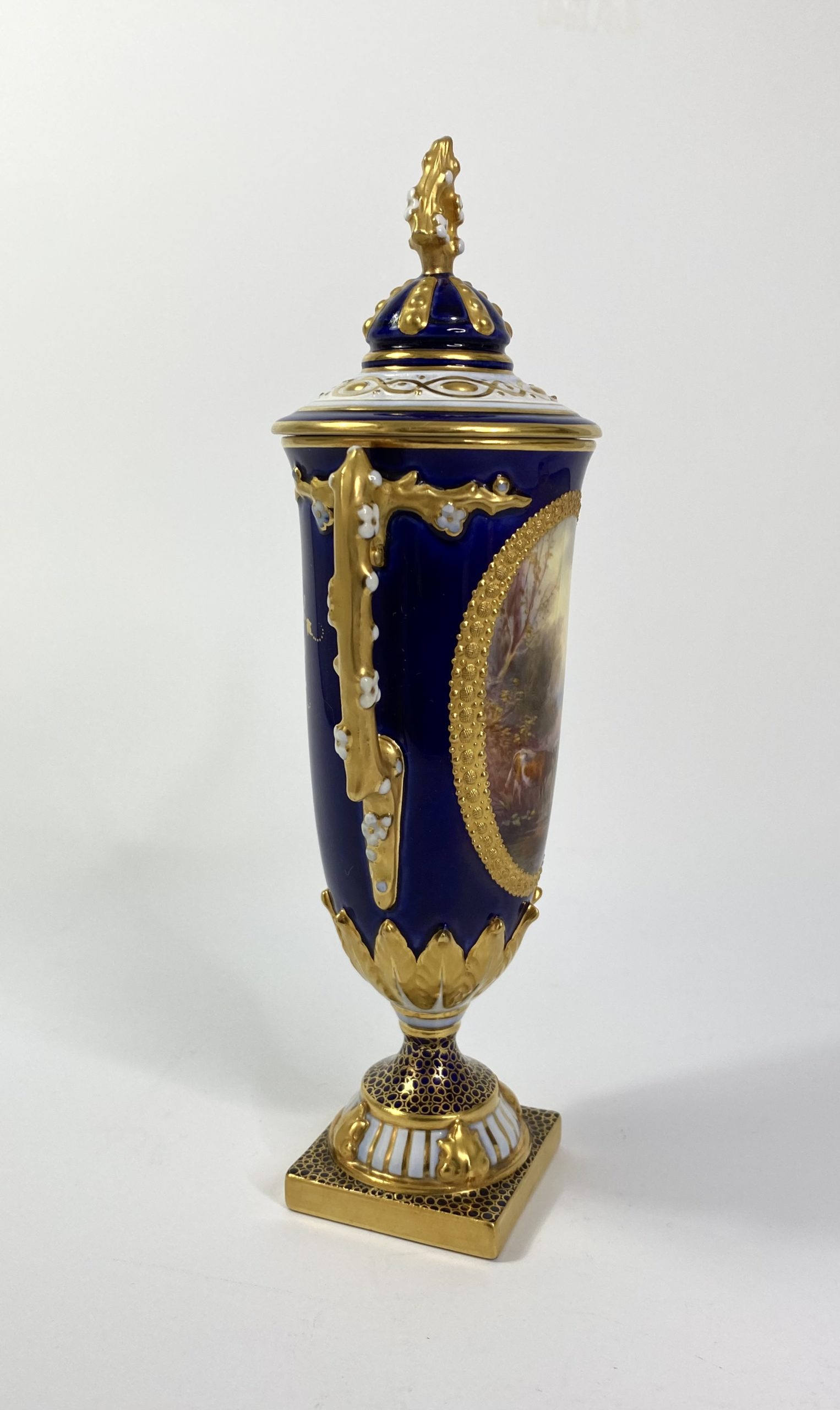 5152DEBD-9434-4925-9295-60336DB6B52B