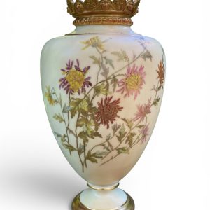 Royal Worcester vase, Blush Ivory, d. 1892.